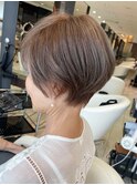 ★岡田有加★30代40代★銀座★骨格補正ショート×明るい白髪染め