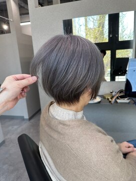 イーズ バイ インス(Yeeee.s by INCE) 白髪ぼかし/脱白髪染め/脱白髪染めハイライト/透明感