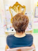 美容室 ティンカーベル ショートヘア