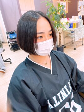 マイスタイル 大井町店(My jStyle by Yamano) 大人小顔前下がりボブ×ナチュラルボブ×ミニボブ