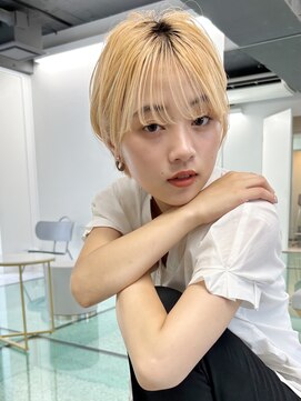 ムード タテマチ(mood tatemachi) くびれハイトーンショート