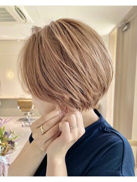 ゴカン(Gokan) ハイライトショートヘアダブルカラーインナーカラーオージュア