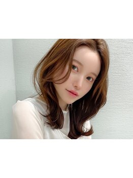 大人女性の“魅力”を髪から輝かせる◇大人女性のお悩みに寄り添う【白髪ぼかし/白髪染め/バレイヤージュ】