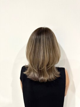 ノアル(NOAHL) ダブルカラー/ブリーチ有/ブリーチ無/透明感/グレージュ/上尾