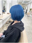 ハイトーンカラーブルー/ネイビー/前下がりボブ/ケアブリーチ