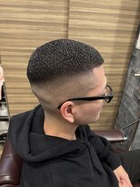 銀座マツナガ 神田店&nbsp;メンズベリーショートアイロンパーマフェード濡れパンワイルド