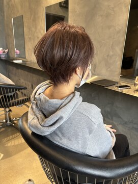 ユウシヘアー(Yushi Hair) 透明感のあるブラウンカラー