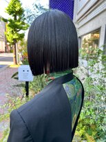 アイスバーグ ウェスト 清澄白河(eyesburg W/est)&nbsp;20代30代40代ブルーブラック透明感切りっぱなしボブ