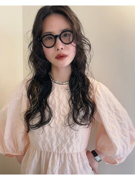 ユー(yew) ロングパーマ/ニュアンスパーマ/ウェーブパーマ/顔周りレイヤー