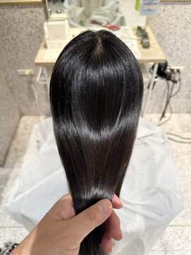 ゼストソエル(ZEST soell) 酸性ストレート×艶髪ブラック