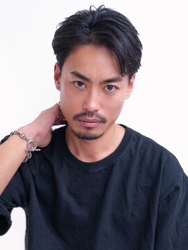 エフエム 離れ 明大前(FM) MEN’SHAIR×フェザーパーマ/テーパーフェード/センターパート