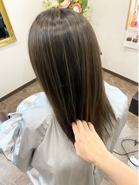 ヘアリゾート シー(Hair Resort SEA) ☆ハイライト×艶×透明感☆