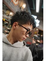 フォーコーナーズカットショップスリーセント 栄(FourCornersCutShop 3/cent) テーパーフェード