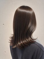 アミエ(AMIE) 《layer cut×chestnut brown》