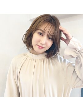 リコバイアフロート(riko by afloat) 【riko立野】ふんわり可愛い切りっぱなしレイヤーボブ