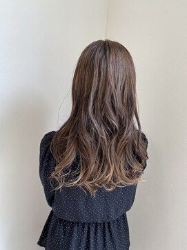 シノヤ 本店 外国人風カラー/グラデーション/巻き髪/10代20代30代