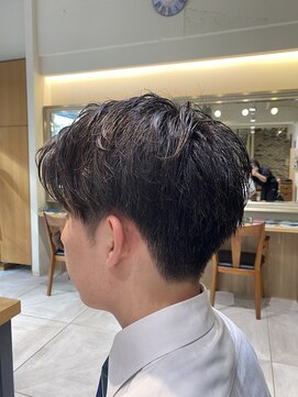 ネオリーブルカ 御茶ノ水店(Neolive Luca) 刈り上げツーブロック