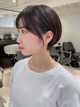 アイティー バイ アルバム 浦和店(IT by ALBUM) ダークブラウンショート_アースカラーくびれヘア_ba378001