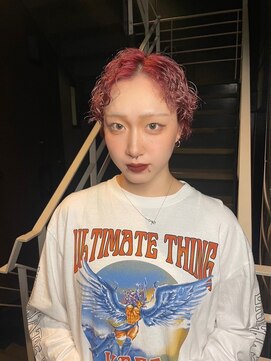 シオ ヘアー デザイン(Sio. hair design) ブリーチ必須 ビビットPINK