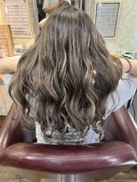 ダイ(DAI)&nbsp;ミルクティーカラー