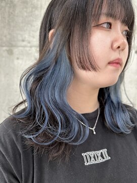 サクラ 岐阜(SAKURA) 隠せるバレないインナーカラーペールブルー　岐阜美容院