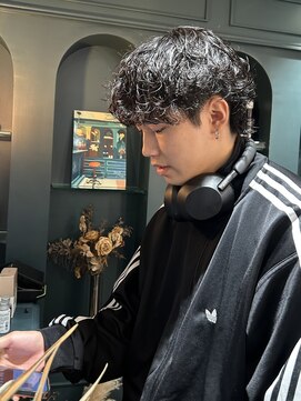 シャドウパーマ/メンズパーマ/韓国パーマ/テテパーマ/スパイラル