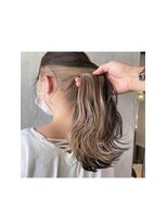 サクラ オモテサンドウ(SAKURA)&nbsp;インナーカラーミルクティーベージュ