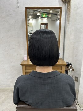 ジュノ(Jeuno) 前下りボブ