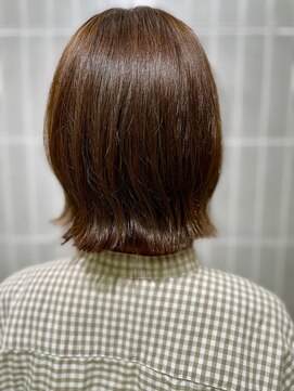 ソルヴァ(Soluva) 20代30代 切りっぱなし外ハネボブ