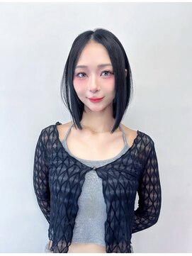 ジーナ 名駅(XENA.) くびれボブ レイヤー 外ハネ エモージュ 20代30代 韓国 髪質改善