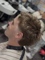 フランクスバーバーリベラルド 横浜(FRANK'S BARBER LIBERALD) メンズメンズカットパーマブリーチR