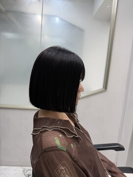 プラス(PLUS) まとまりやすい艶感ボブ