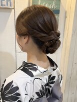ケイティ(Keity)&nbsp;綺麗めシニヨンヘア【TEL予約でお得】￥2300→￥2100