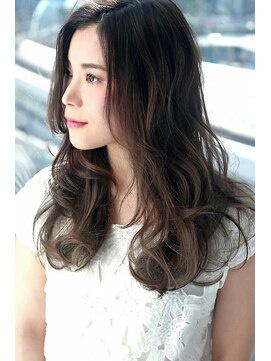 サイズカラーフリップ コレットマーレ店(XXXY'S COLO FLIP) 愛されモテロング×透明感アッシュグレージュ【桜木町駅1分】