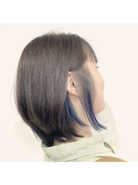 ウィットヘアー(wit hair) インナーカラーネイビーブルー
