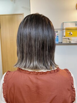 アンドチル 渋谷(AND CHILL) 外ハネボブ×グラデーションカラー【AND CHILL渋谷】