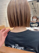 ロット 横浜(lot)&nbsp;イメチェン切りっぱなしボブ×美髪縮毛矯正[横浜駅]