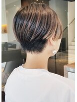 フロア(FLOOR) #やわらか刈り上げ#ハンサムショート#金沢文庫FLOOR八木