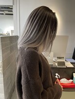 タオ 河原町(Tao) "バレイヤージュブリーチ2回以上"