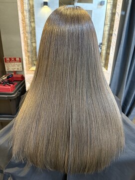 グレージュ　髪質改善トリートメント