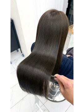 ルーシー 川越(LUCEY) 韓国ヘア/海外風レイヤー/レイヤーカット/ミディアム/髪質改善