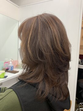 ヘアーアンドスパ ベアーズ 2 ロングレイヤー