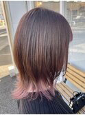 インナーカラーピンクイヤリングカラーブリーチレイヤーボブ