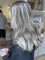 ブレイズヘアー(BLAZEhair) 【長持ちさせたい方へ】ホワイトバレイヤージュ×ブリーチ2回