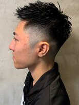 ディスイズバーバーサード(THIS IS BARBER 3rd)&nbsp;強めカール フェード メンズショート ツーブロック 刈り上げ