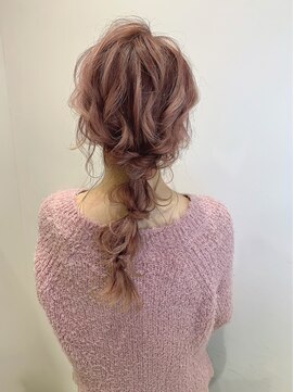 アイユー(ii+U) インスタ【sosohase】上品スタイル　ロングヘア　前髪　韓国風