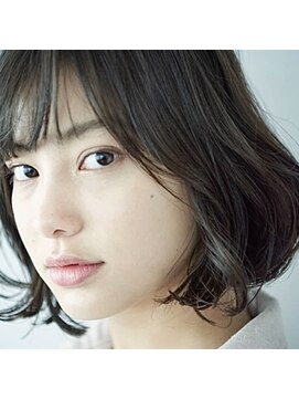 ファロー(furrow) ショートボブ