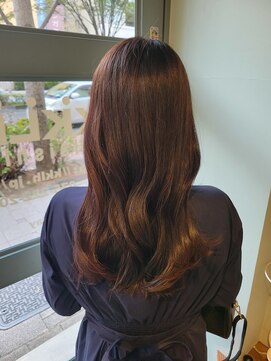 クンクンルーホーライシー(KUN KUN LU HO laishi) 秋オススメブラウンカラー