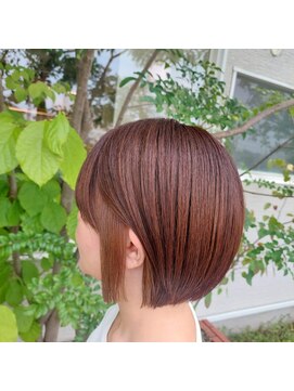 エンテ(en-te:) インナーカラー×ボブ