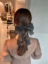 シャルムバイケンジ(Charm.by KENJE)&nbsp;【タイトポニーテール】/結婚式/二次会/同窓会/銀座/ヘアセット